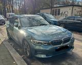 BMW 320i Automatik HEADUP / 19"MRäder / ALLDIGITAL - BMW 320 Gebrauchtwagen in München