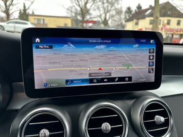 Fahrzeugabbildung Mercedes-Benz GLC 220d 4Matic AMG*Panorama*MBUX*Ambiente*