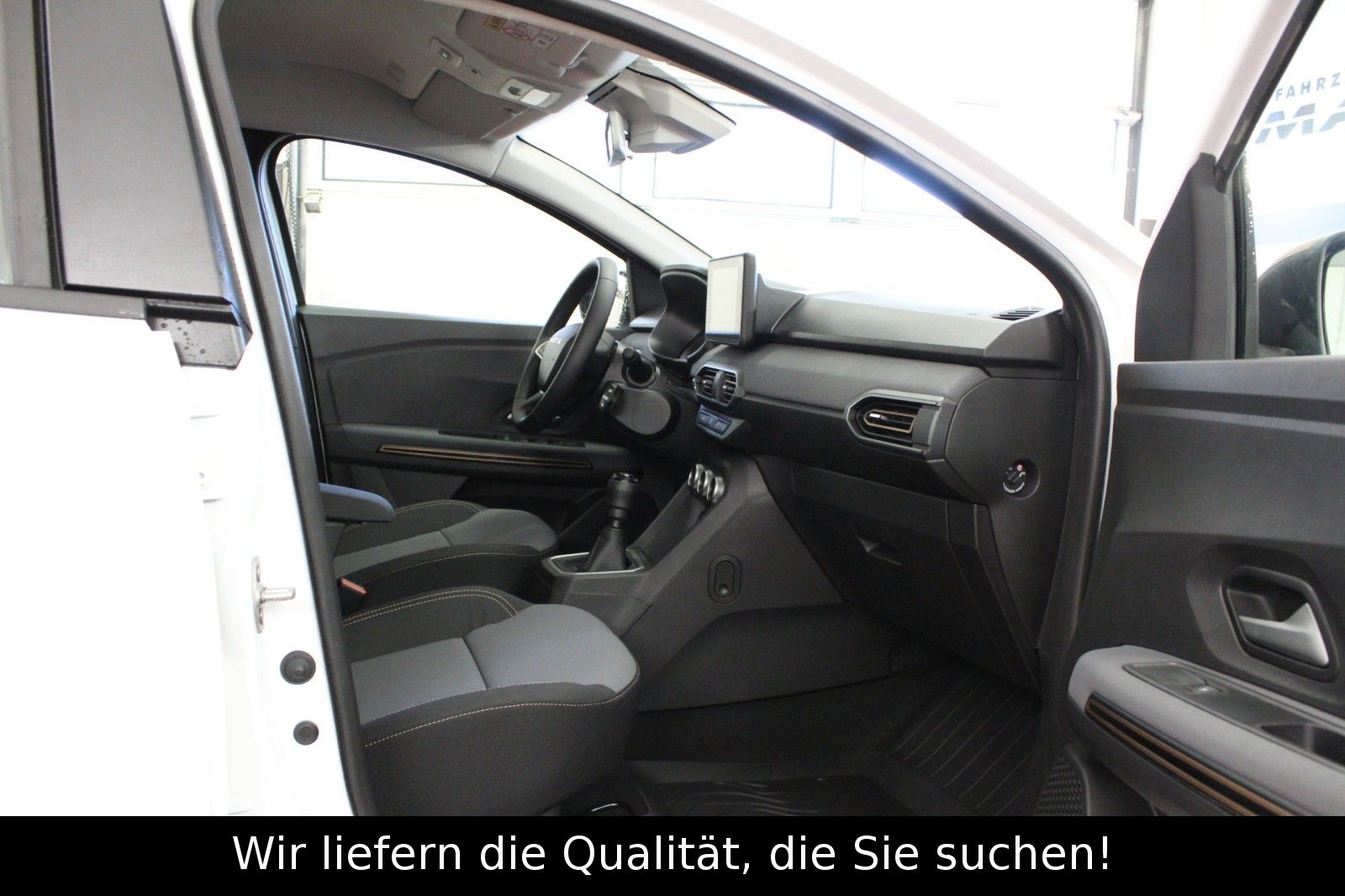 Fahrzeugabbildung Dacia Sandero Stepway Eco-G 100 Extreme+