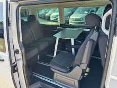 Fahrzeugabbildung Volkswagen T6.1 Multivan 2,0 TDI Navi Sitzh ACC 3xKlima
