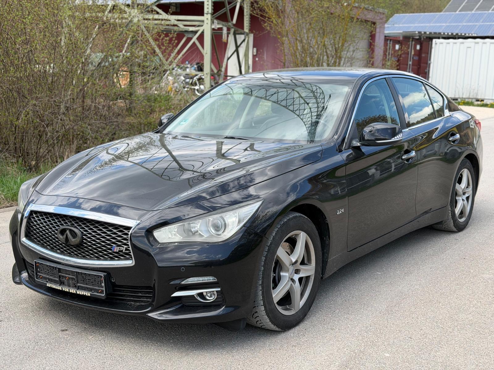Infiniti Q50/AUTOMATIK/LEDER/XENON/NAVI/EURO5/KAMERA
