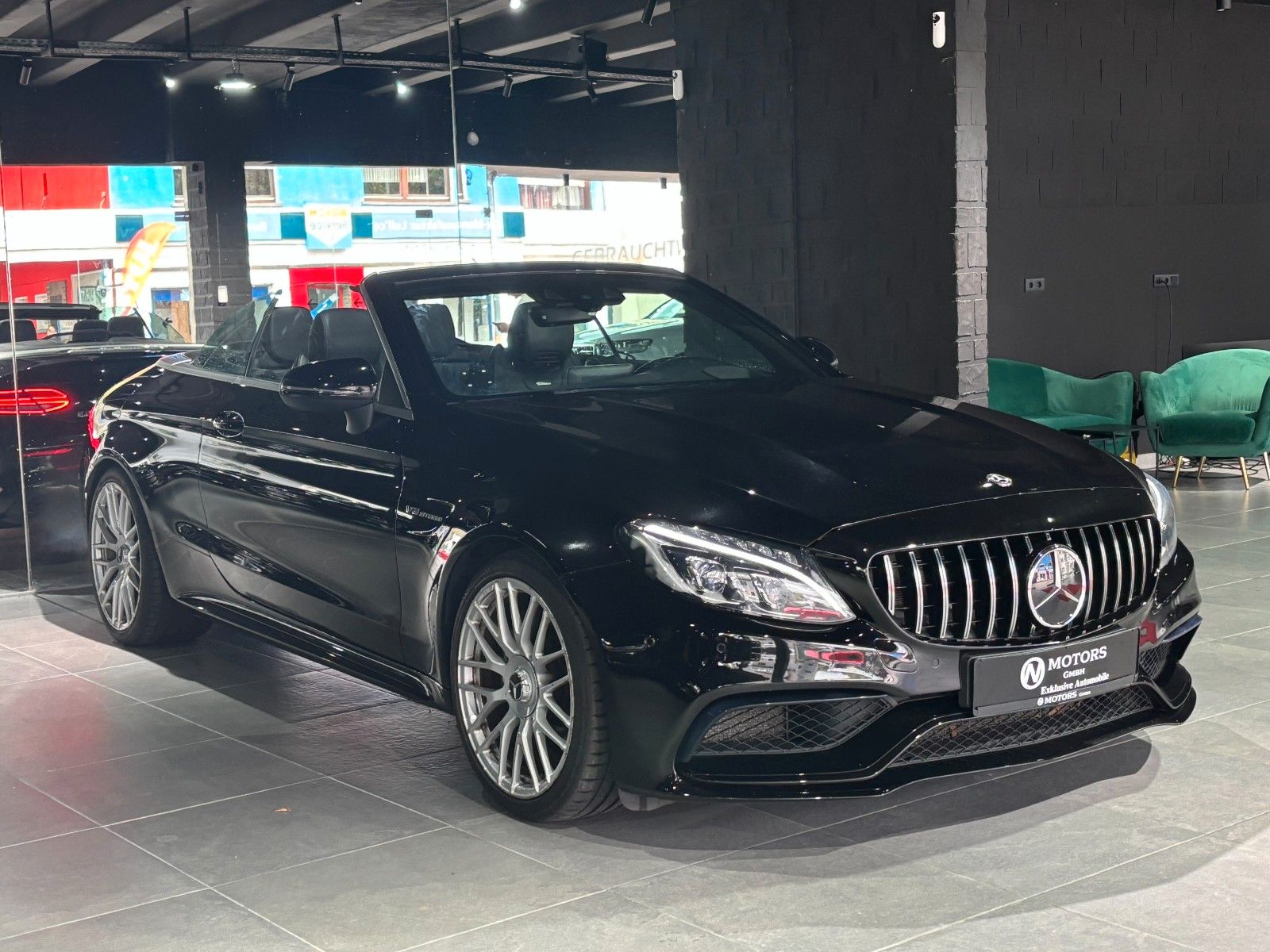Fahrzeugabbildung Mercedes-Benz C 63 AMG Cabrio*Burmester*Ambiente*HUD*S-Auspuff