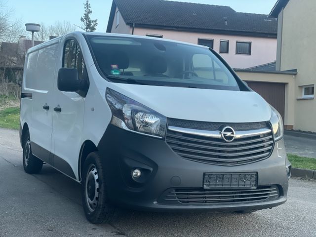 Opel Vivaro B  Kasten L1H1  2,9t 23000 km 1.Hand NAVI