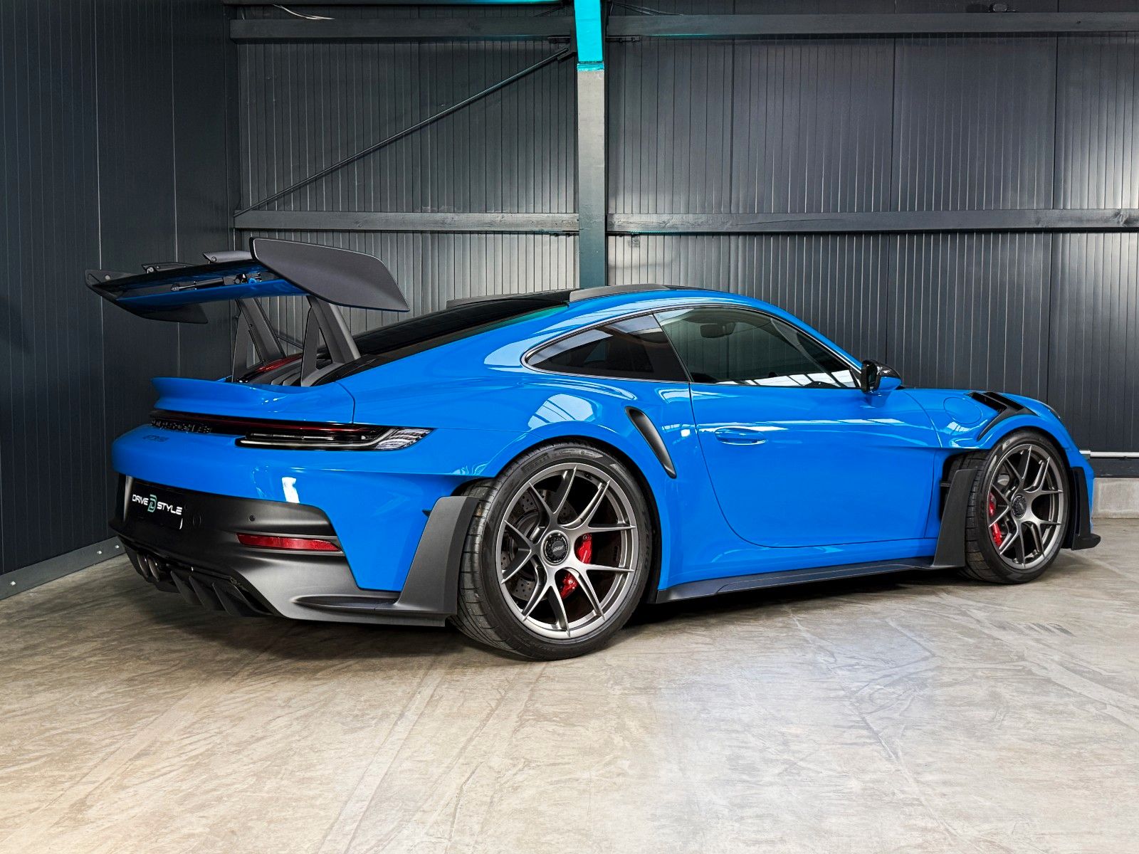 Fahrzeugabbildung Porsche 992 GT3 RS + Approved + Weissach + Sharkblue