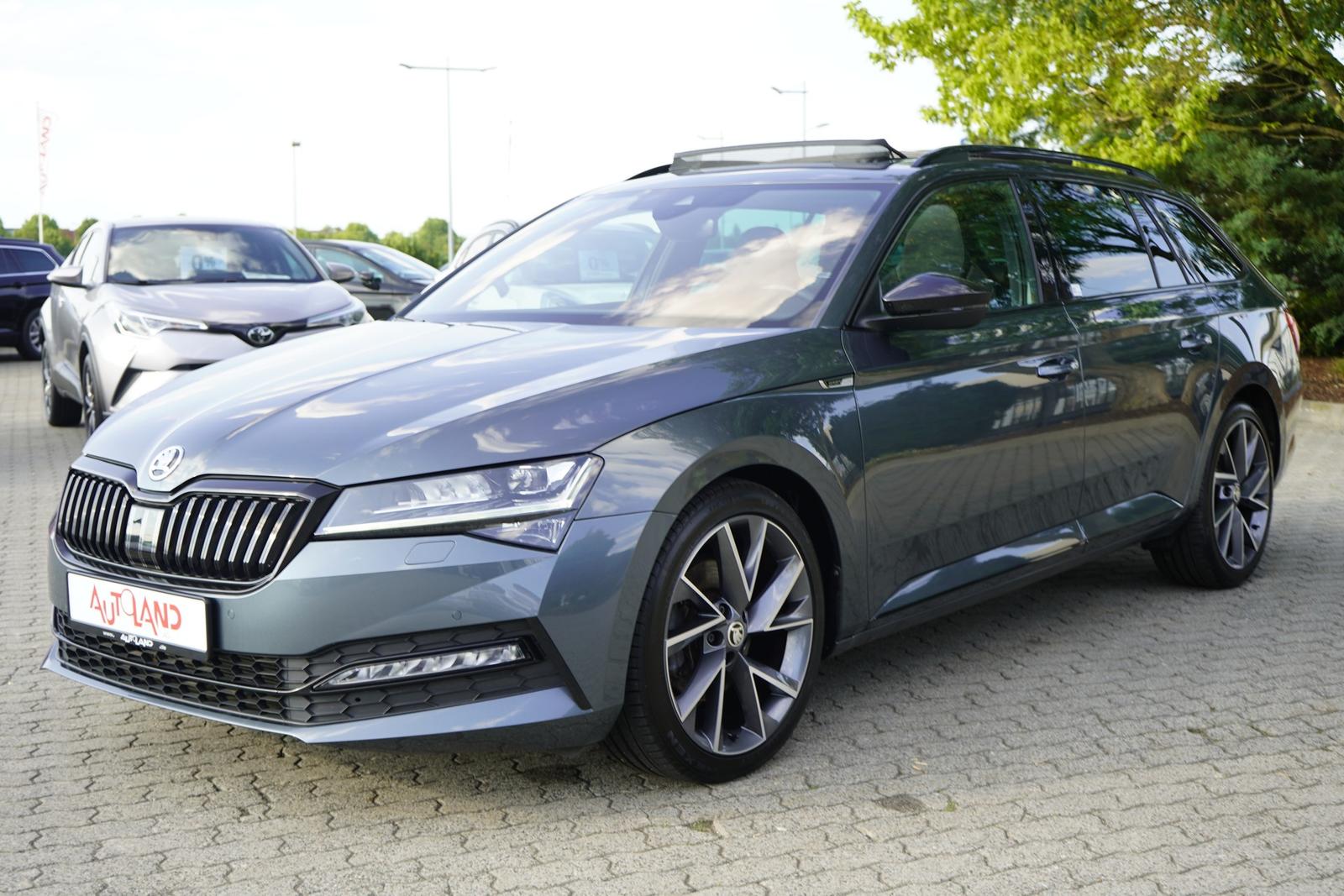 Skoda Superb Combi 2.0TSI Sportline DSG LED Panorama