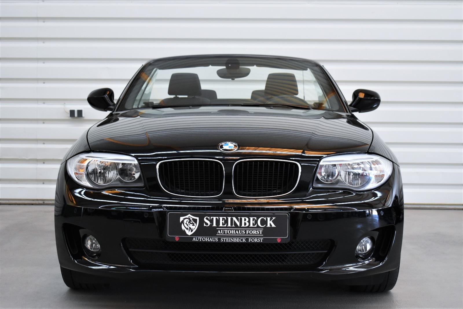 BMW 118i Cabrio+Navi+Automatik+PDC+Tempomat+SHZ