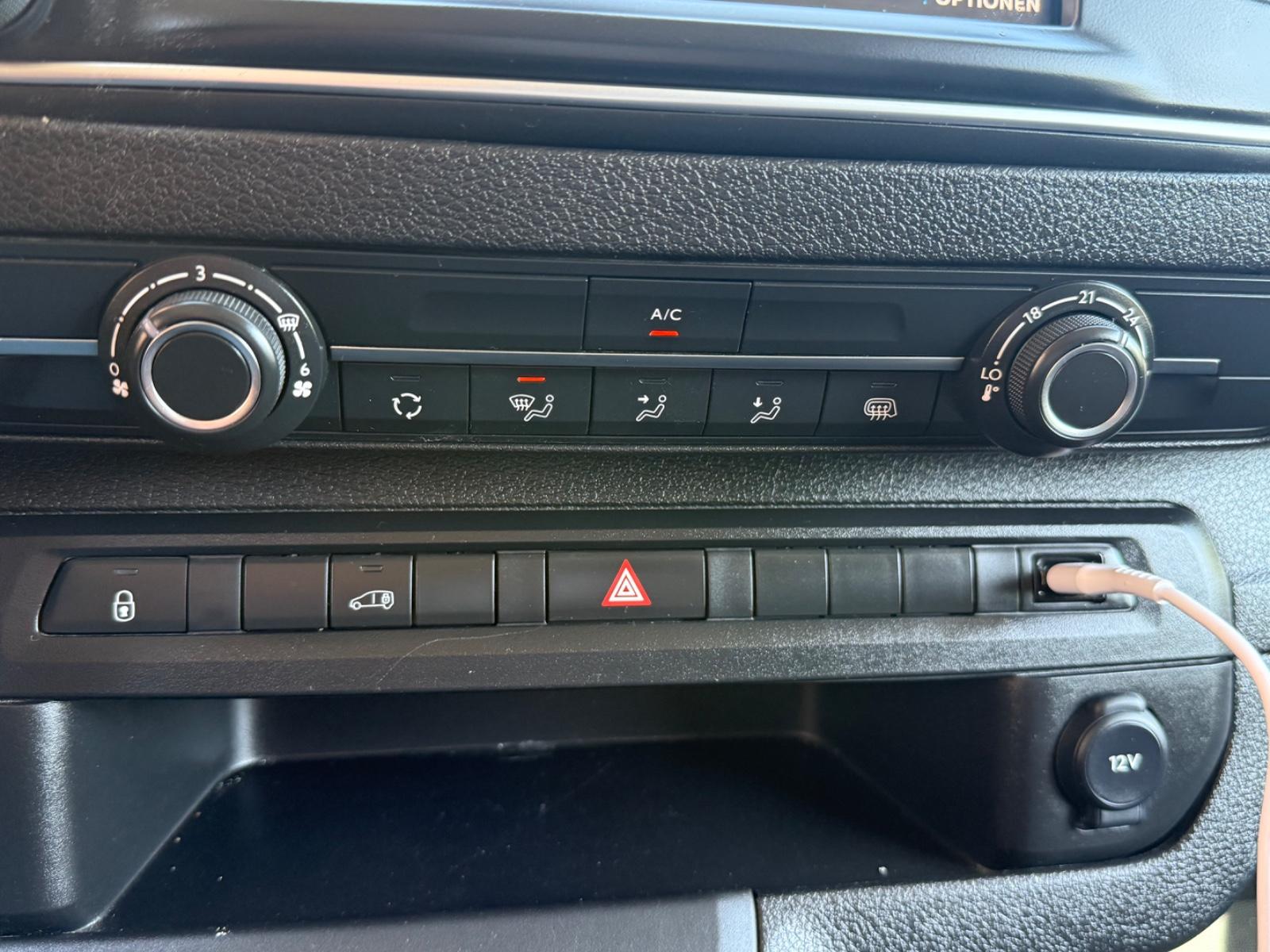 Peugeot Expert APP KLIMA AHK EINPARK Wenig KM MwSt ausw!