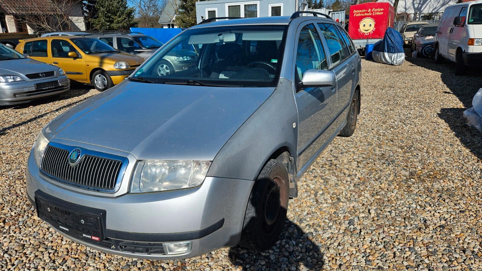 Skoda Fabia Combi 1.4 16V 74 kW Ambiente