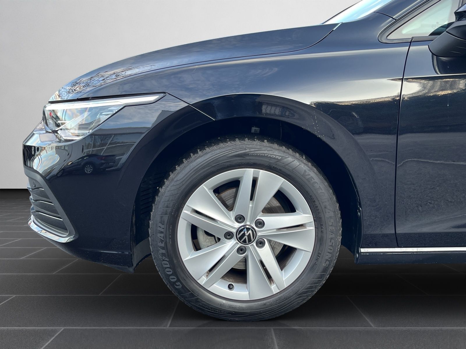 Volkswagen Golf - Bild 9