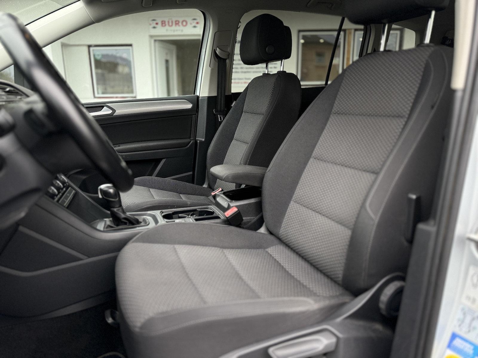 Volkswagen Touran 1.Hd / Automatik / AHK / 7 Sitze / Navi, миниатюра 14