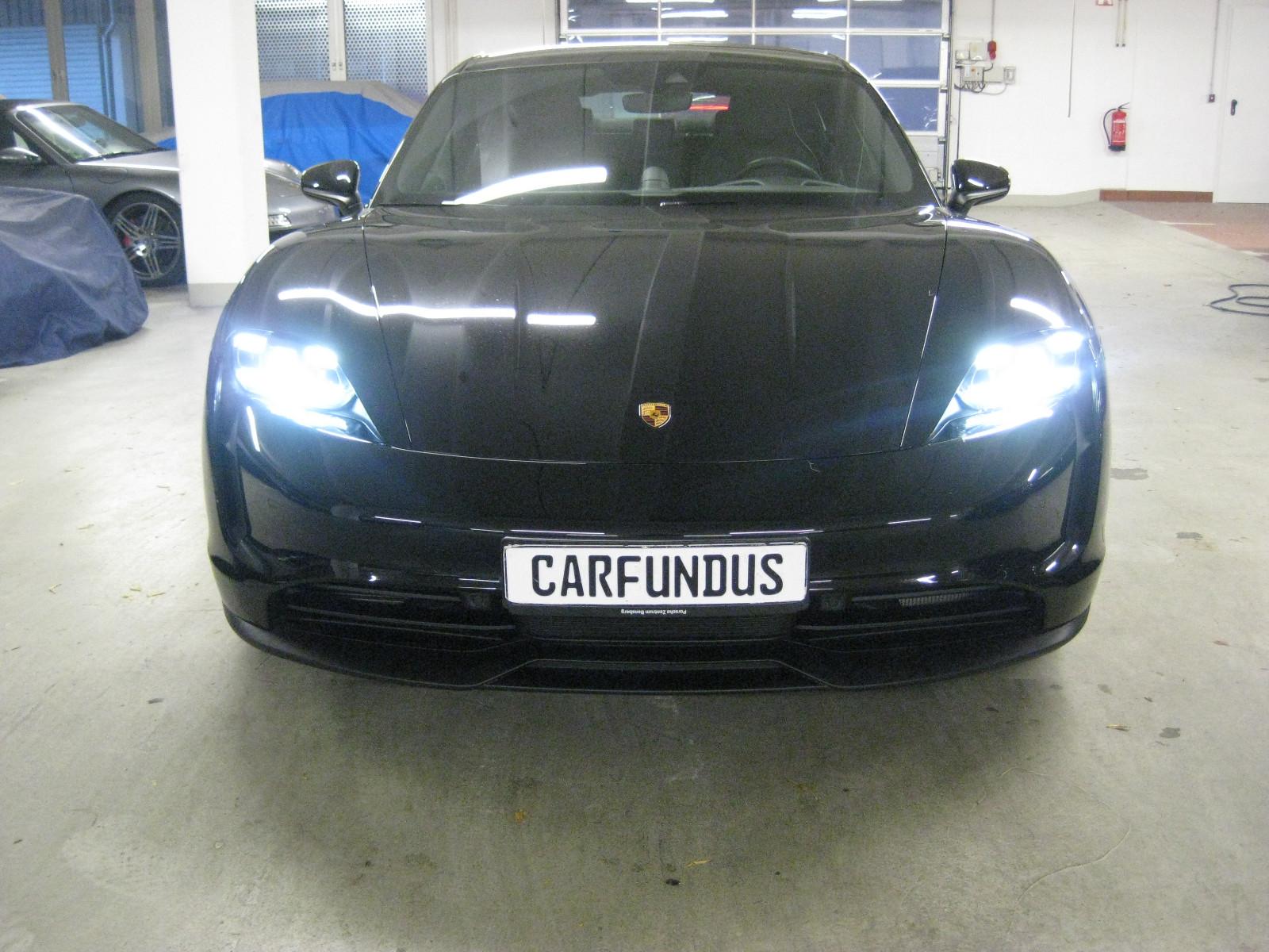 Porsche Taycan schw/schw,,per.batt,20",kamera
