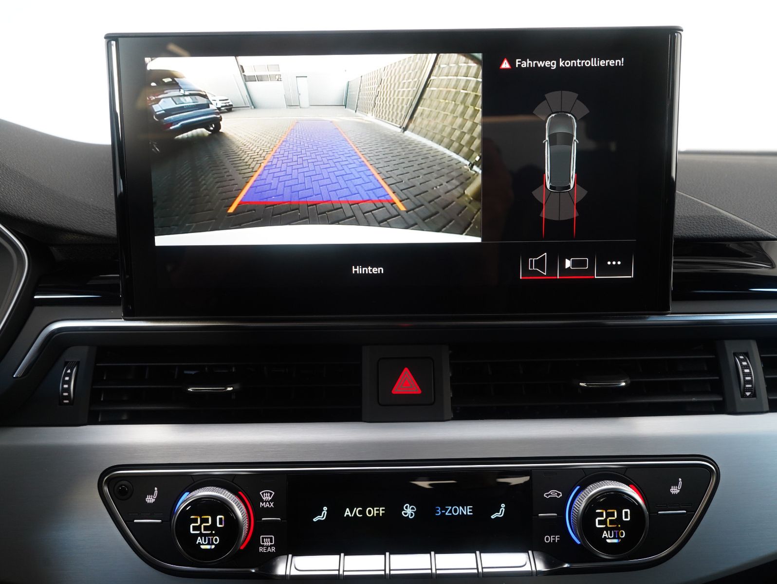 Fahrzeugabbildung Audi A4 Avant 35 TDI S line Competition Edition