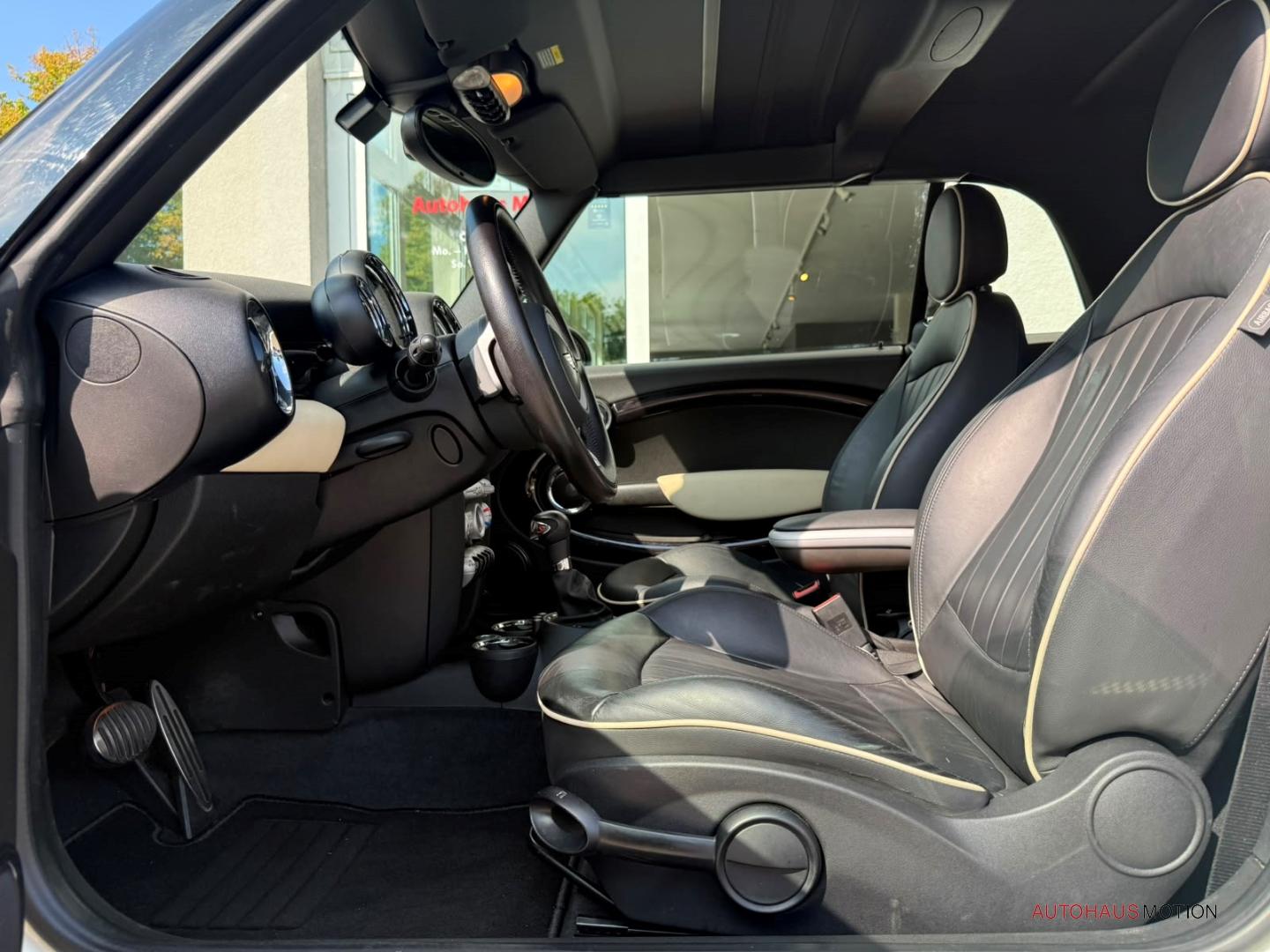MINI Cooper S Cabrio Chili Navi HarmanKardon Bi-Xenon
