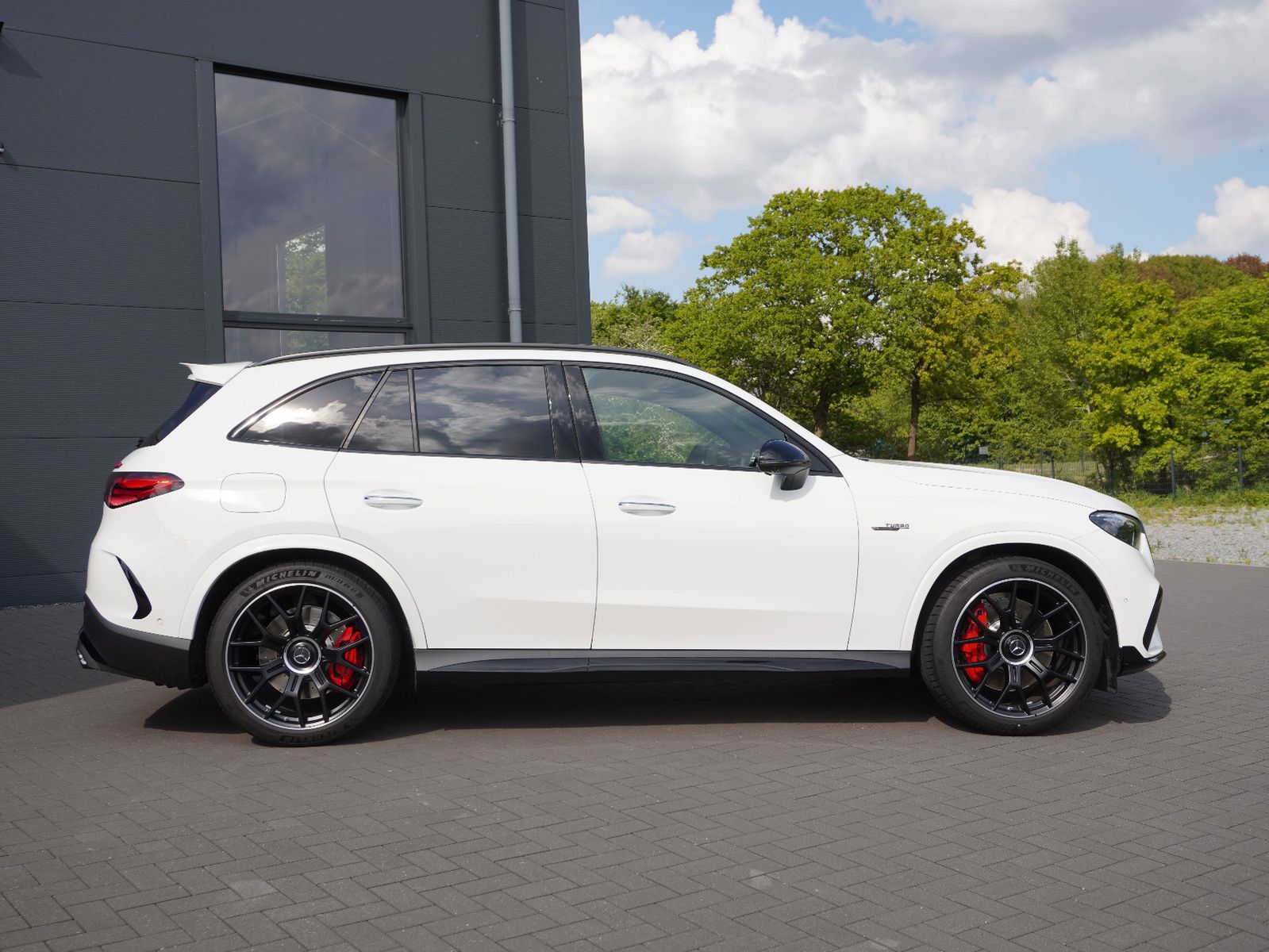 Mercedes-Benz GLC 63 S E AMG Performance 4 Zylinder 2,0 imagem 3