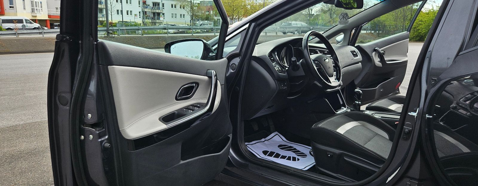 KIA cee'd / Ceed Spirit Kamera - Navi - SHZ - LHZ