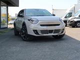 Fiat 600e MY25 La Prima Navi Carplay/Andorid Auto Kam - gebrauchte Fiat Pickups