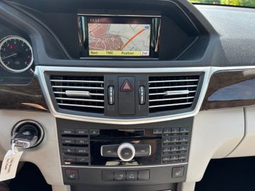 Mercedes E 200 - 12