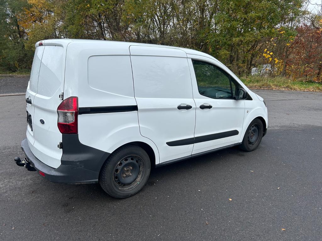 Ford Transit Courier