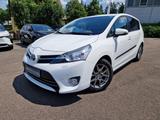 Toyota Verso Diesel 2.0 D-4D Executive/AHK - Toyota Verso mit Diesel-Antrieb: Kleinbus
