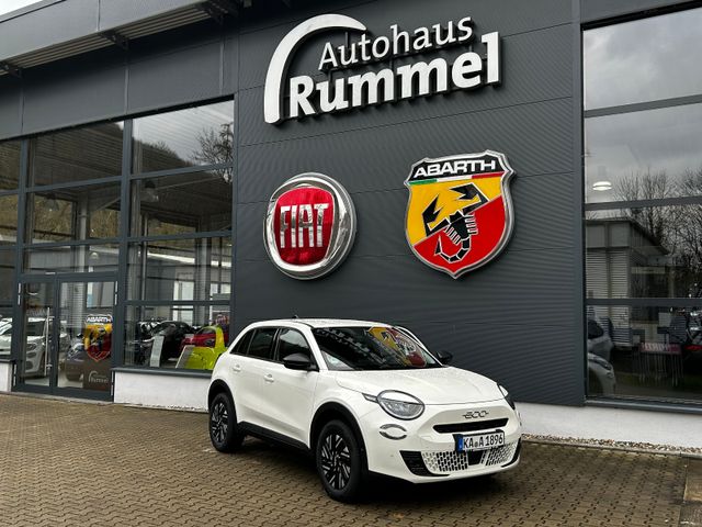 Fiat 600 Hybrid +KLIMA+LED+EINPARKHILFE+SITZHEIZUNG+