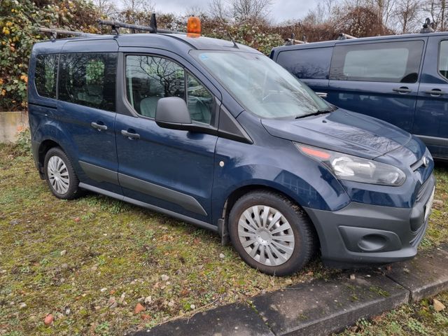 Fotografie des Ford Transit