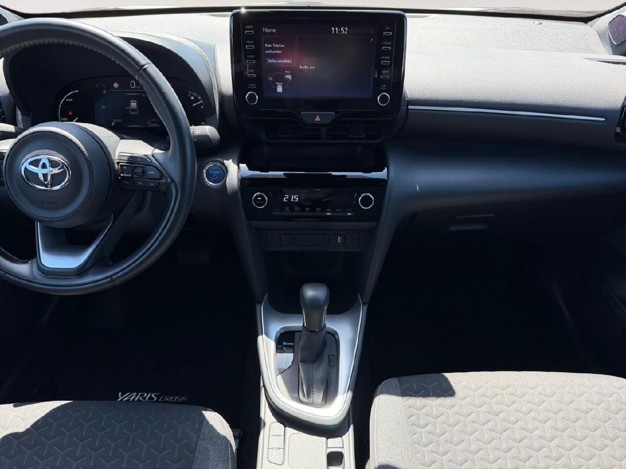 Fahrzeugabbildung Toyota Yaris Cross Hybrid FWD Team Deutschland