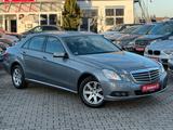 Mercedes-Benz E 200 CGI BlueEfficiency*AUTOMATIK*PDC*GRA*SHZ* - gebrauchte Mercedes-Benz E 200 aus dem Jahr 2010