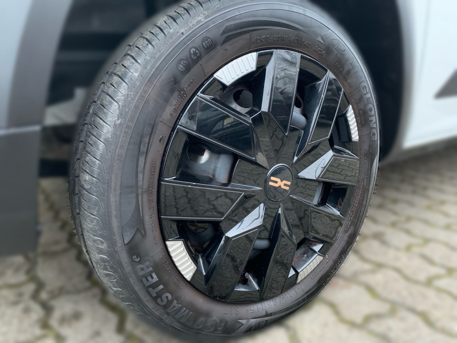 Fahrzeugabbildung Dacia Spring Electric 65 Extreme