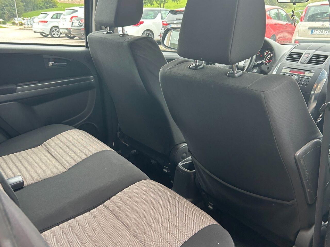 Fiat Sedici 2011 — photo 13