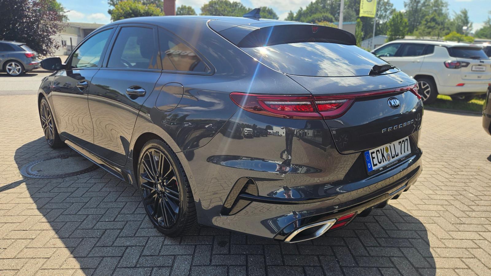 Kia ProCeed GT Black edt. LED Navi Scheckheft gepfle