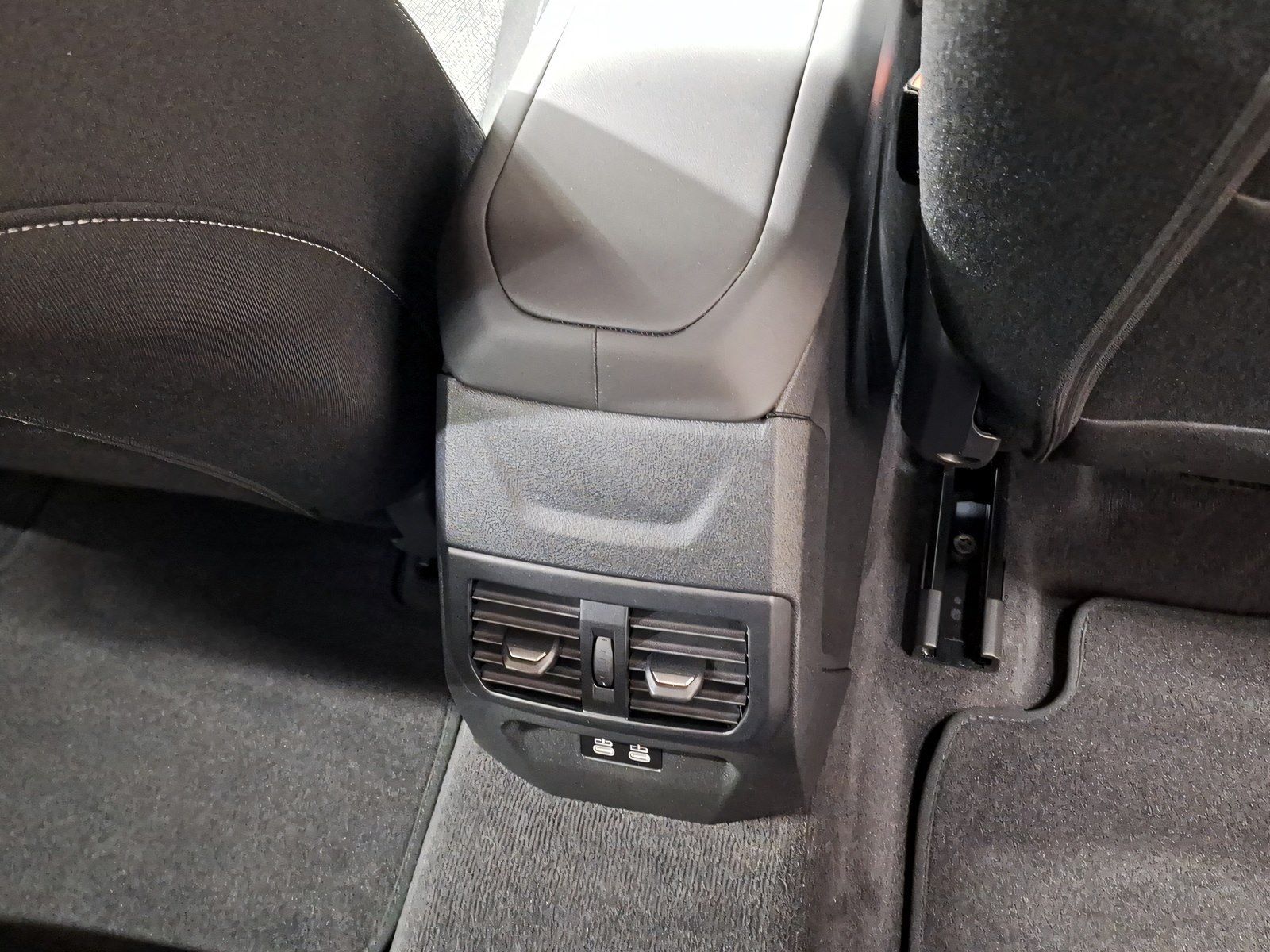 BMW 120 - Bild 17