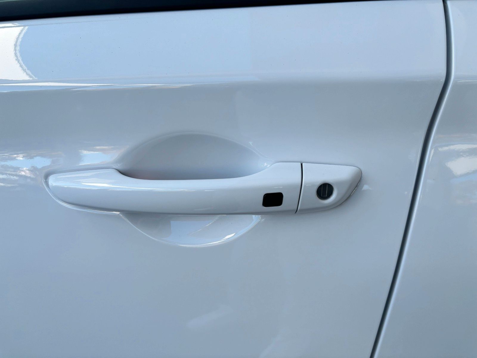 Fahrzeugabbildung Hyundai i30 Advantage Plus-Paket Toterwinkel/Navi!