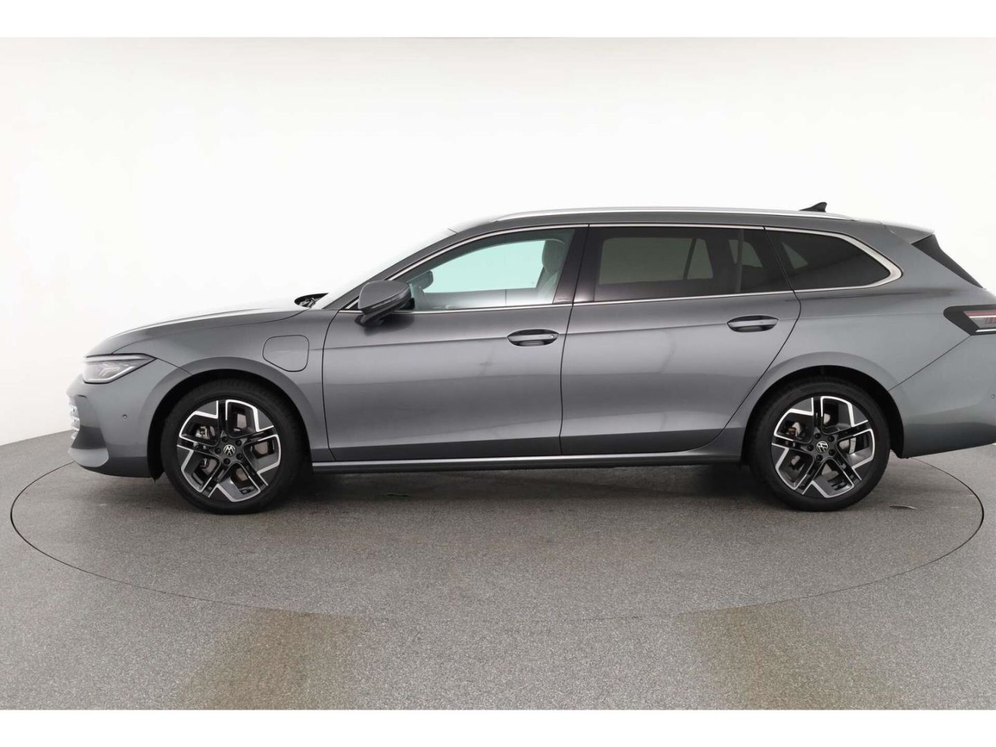 Volkswagen Passat - Bild 6