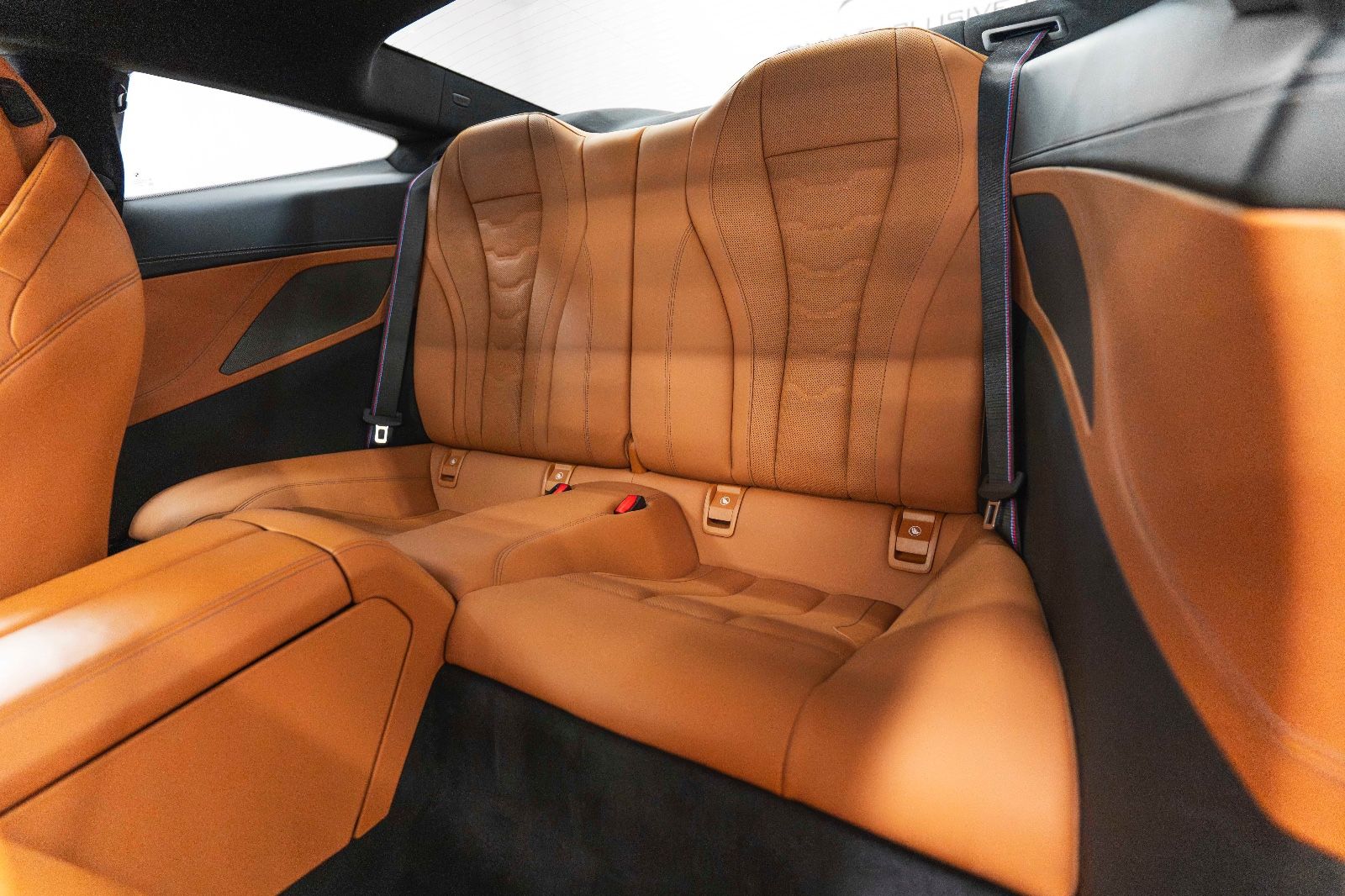 Fahrzeugabbildung BMW M850i xDrive Coupe HUD H&K 360° LASER INDIVIDUAL