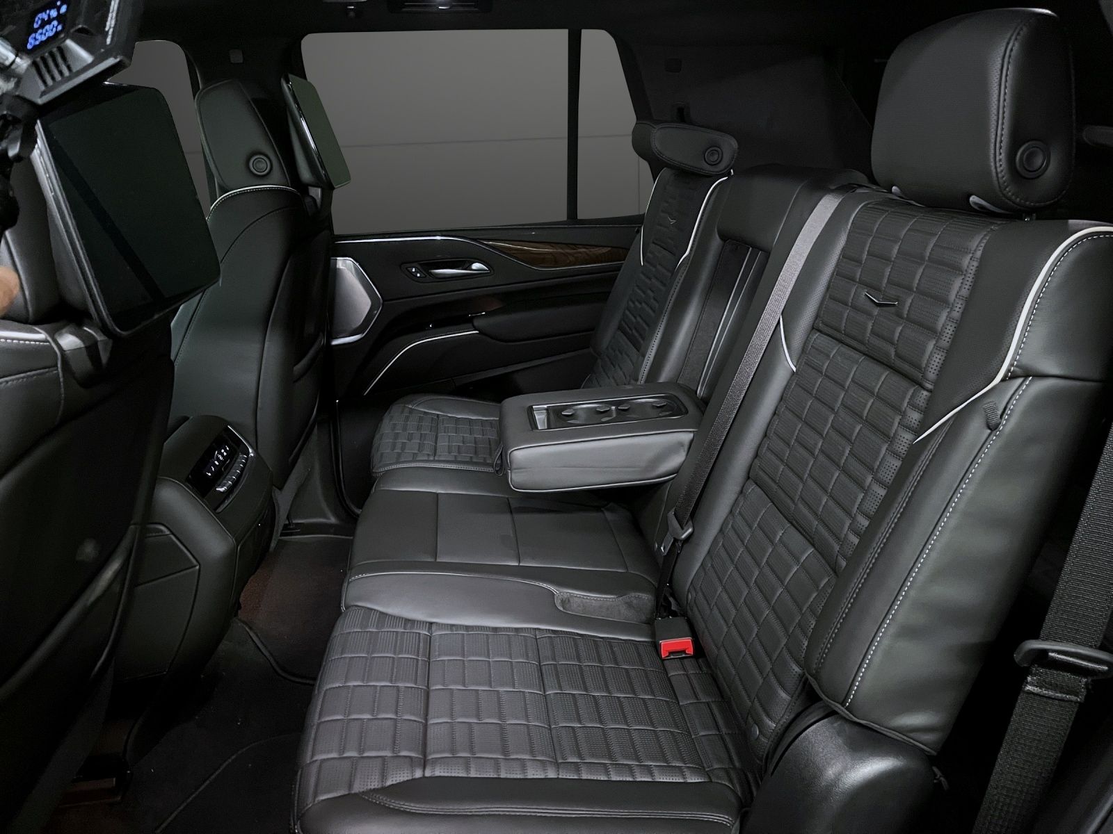 Cadillac Escalade - Bild 9