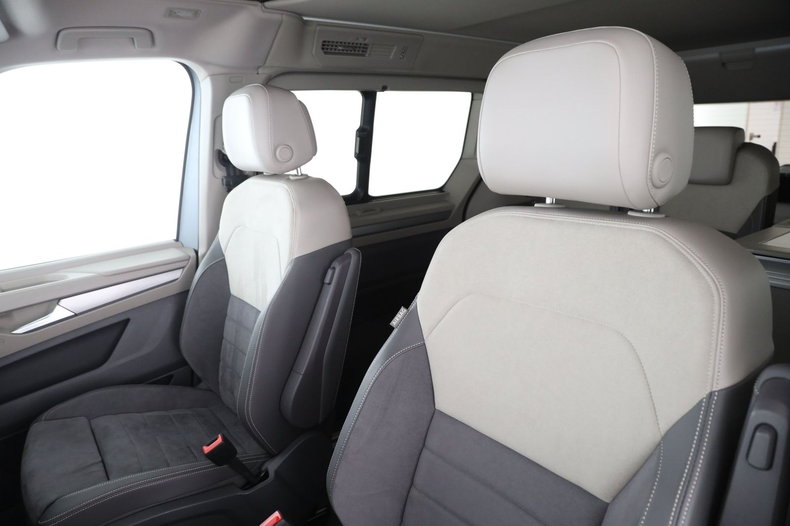 Volkswagen T7 California - Bild 12