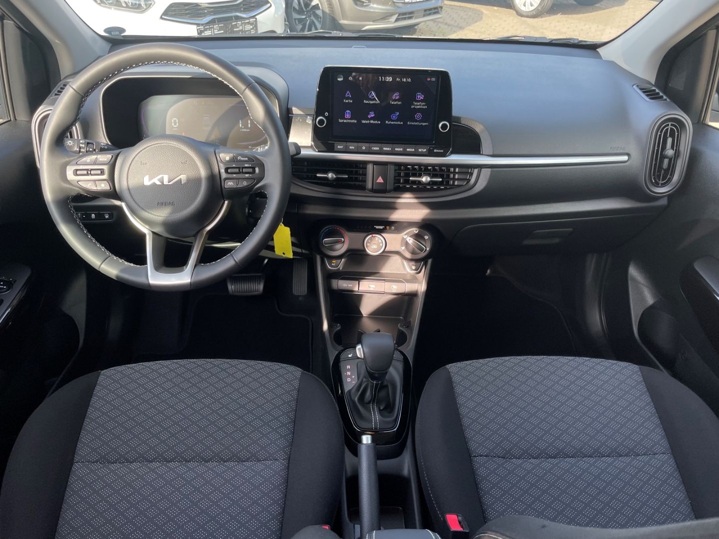 Fahrzeugabbildung Kia Picanto Vision Navi Klima DAB SHZ LenkradHZG
