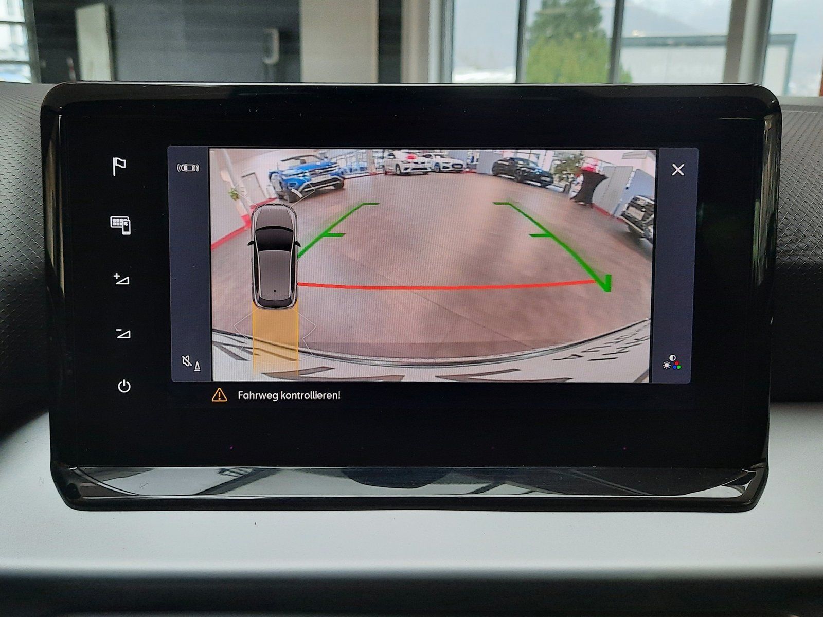 Fahrzeugabbildung SEAT Ibiza FR TSI *Navi*Cam*LED*Einparkh*MirrorLink*