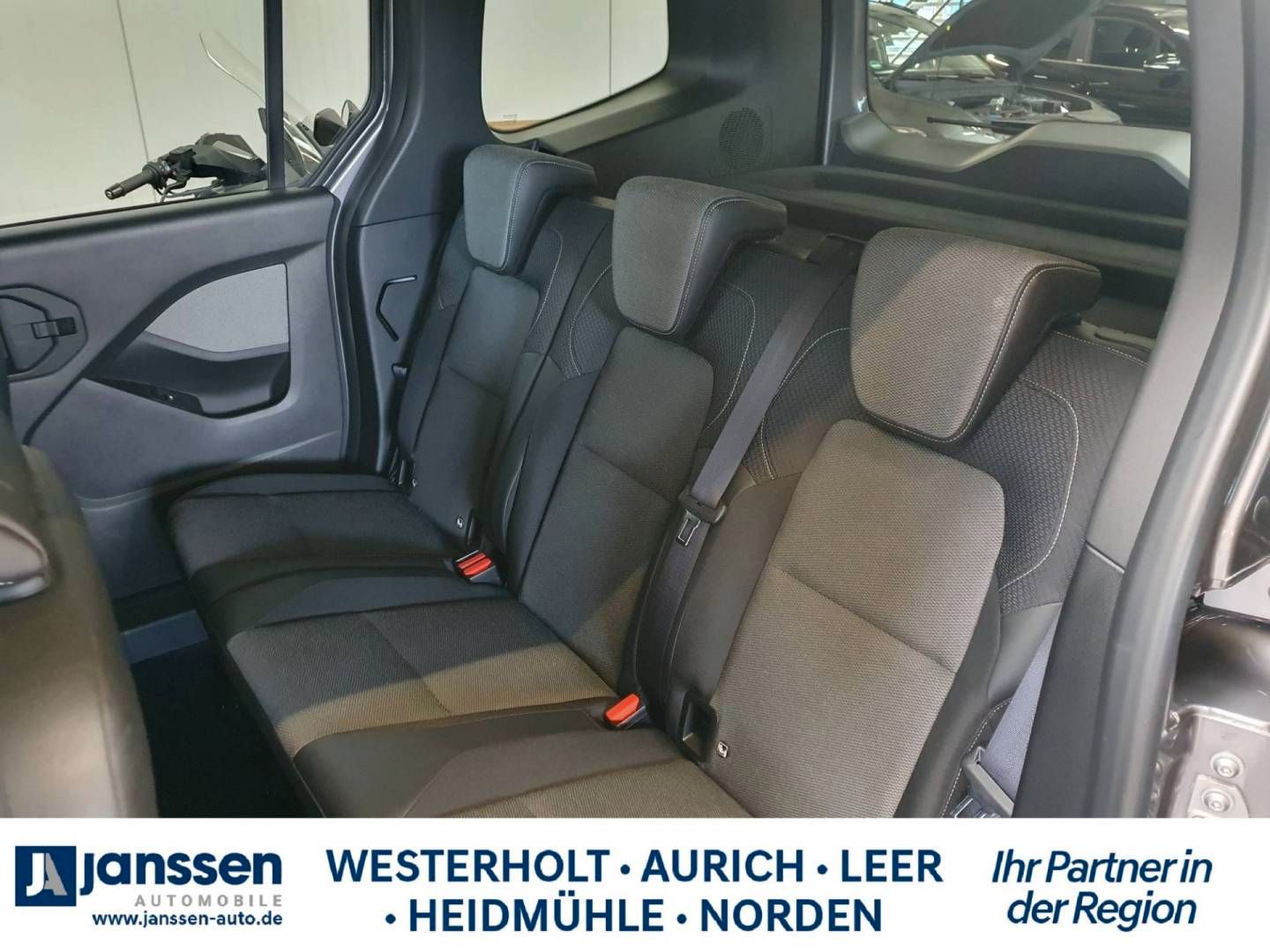 Fahrzeugabbildung Renault KANGOO PKW TECHNO TCe 130