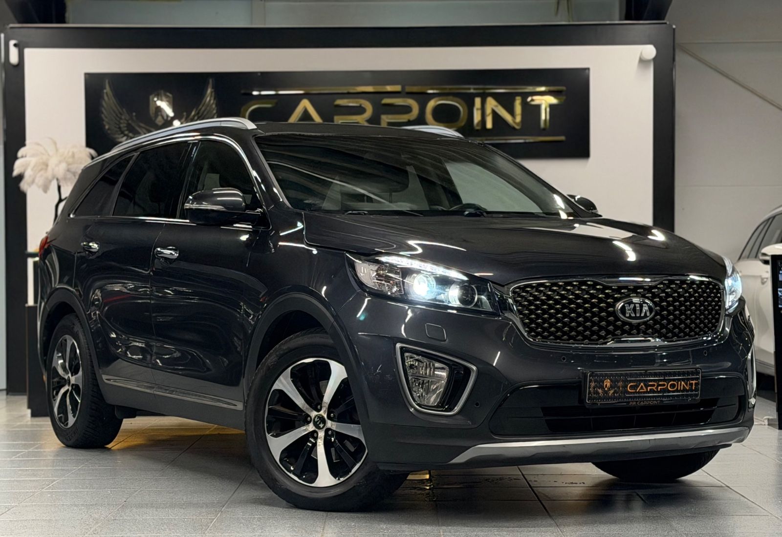 KIA Kia Sorento Spirit 4WD 2.2l/Xenon/AHK/4xSHZ/Cam/BT