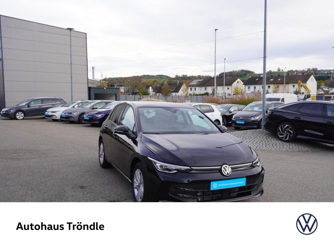 Volkswagen Golf VIII Life 1.5 TSI Bluetooth Navi LED Klima