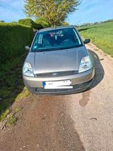 Ford Auto Ford Fiesta 1.4, 80Ps, Automatik - Ford Fiesta aus 2004: 1.4