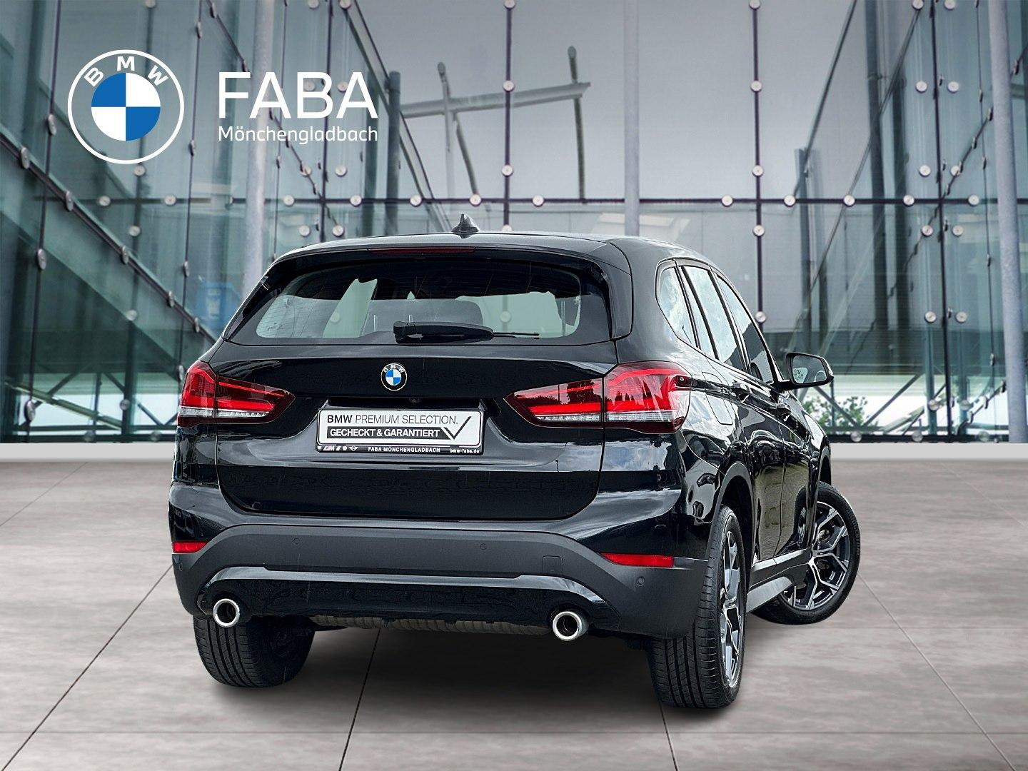 BMW X1 sDrive20i Advantage DAB LED RFK Navi Shz PDC