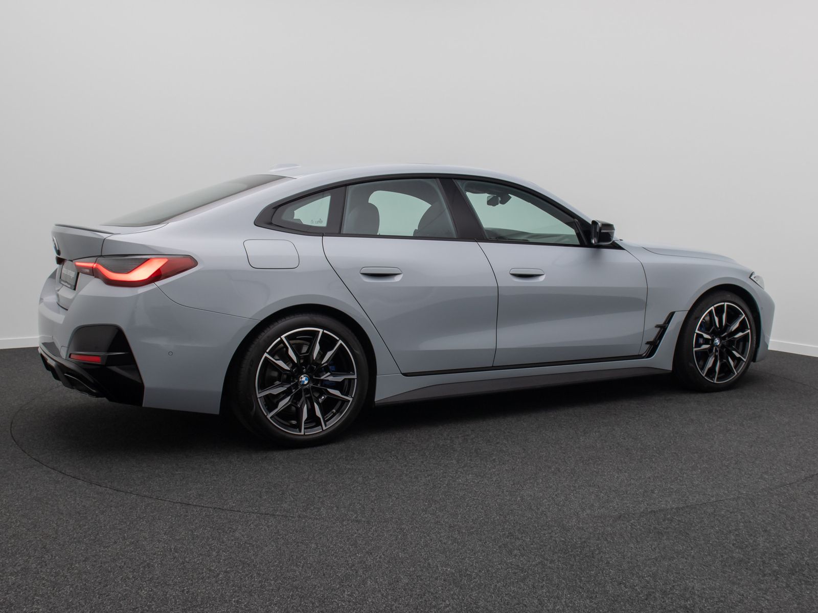 Fahrzeugabbildung BMW M440 i xD Gran Coup&eacute; H/K Kamera HUD DAB 19Zoll