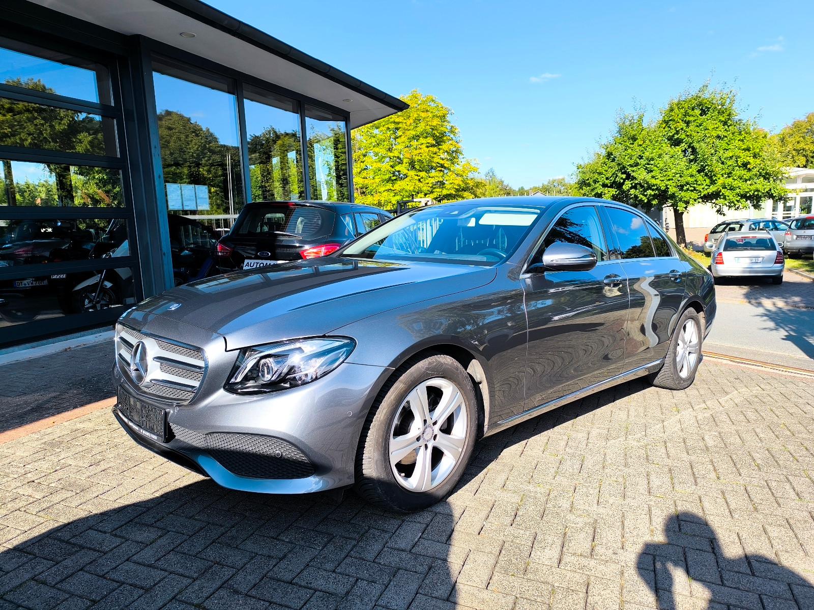 Mercedes-Benz E 200 E Limousine E 200 Avantgarde AUTOMATIK