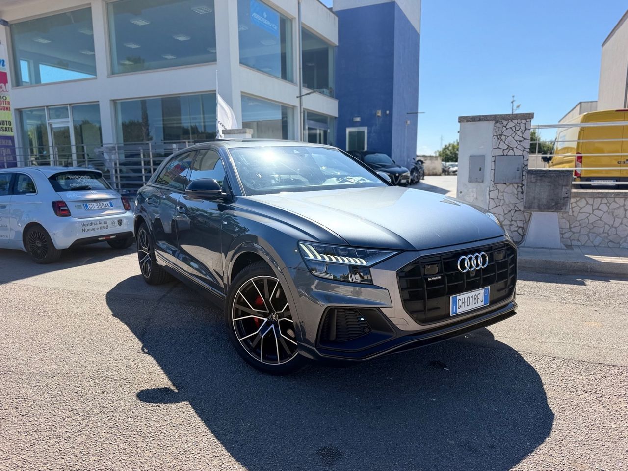 Audi Q8 50 TDI 286 CV quattro tiptronic Sport imagem 2
