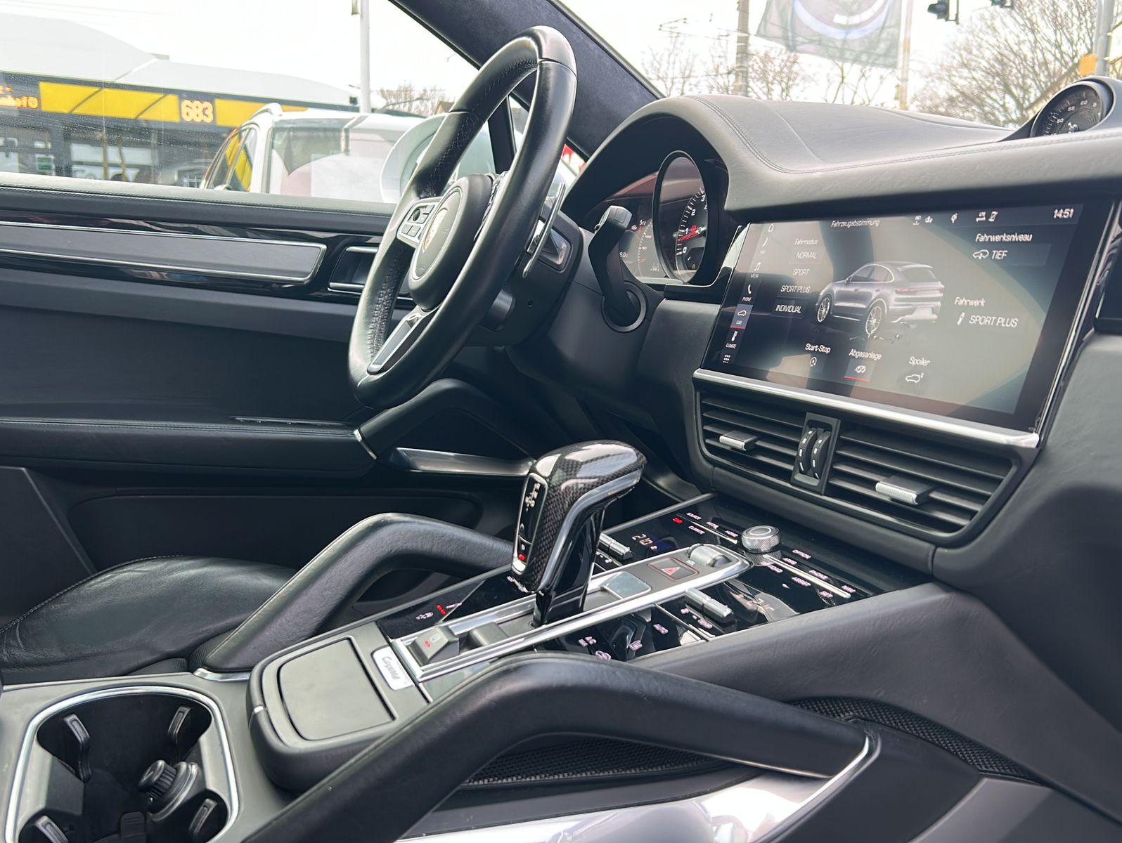 Fahrzeugabbildung Porsche Cayenne Coupe Turbo