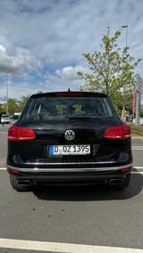 Volkswagen Touareg 3.0 V6 TDI SCR 150kW Tiptr Exclusive... - Volkswagen Touareg: Exclusive