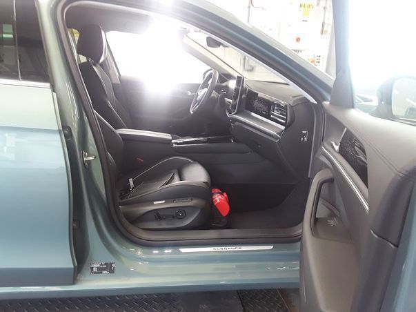 Volkswagen Passat Variant - Bild 6
