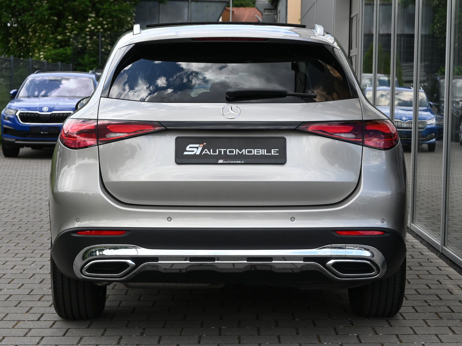 Fahrzeugabbildung Mercedes-Benz GLC 220 d 4MAT. Avantgarde °DISTRONIC°PANORAMA°